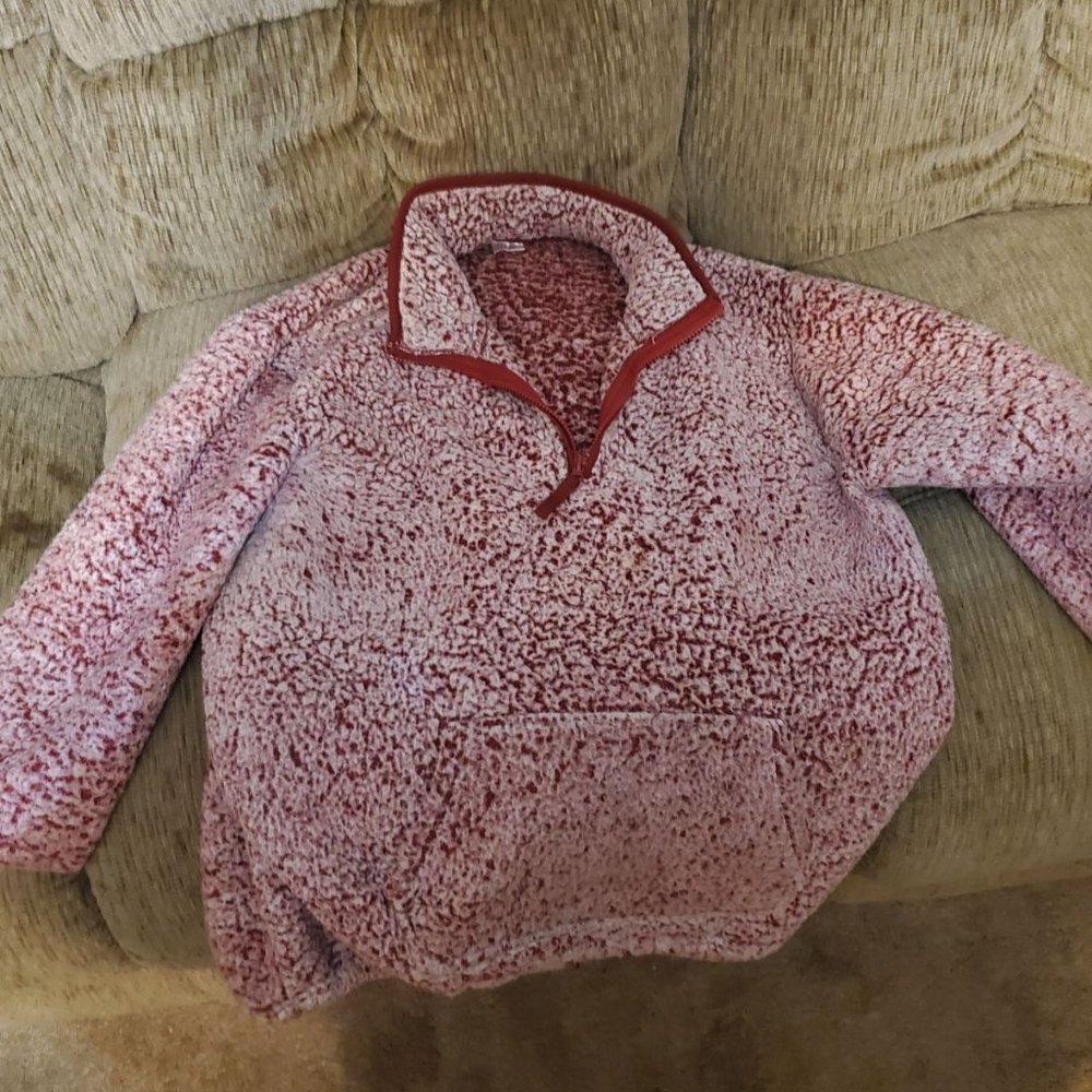 Polyester Pullover